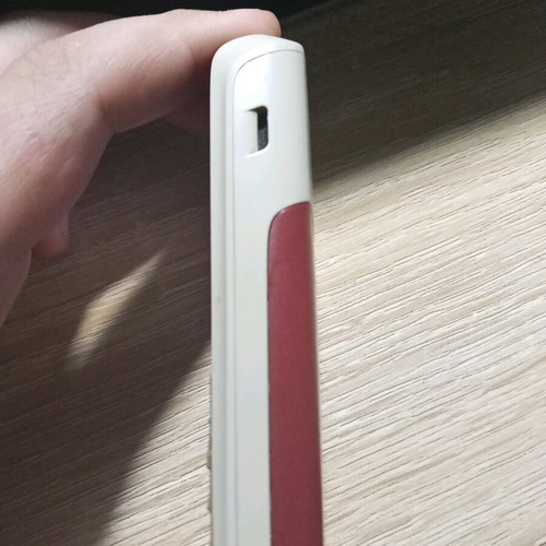 Nokia 1650 phone like new, fully functional, multicolor