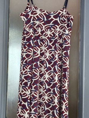 Sweeleess maxi dress like new, viscose, red and purple