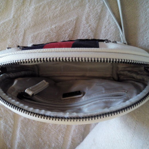 Carpisa wrist bag like new, grey-beige with decoration