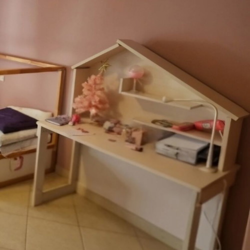 Pink House children's desk, birch color