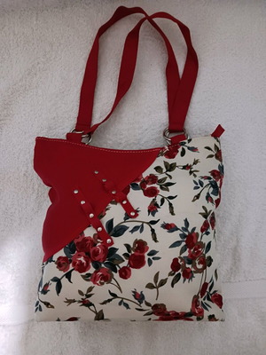 Shoulder bag new, fabric with floral pattern