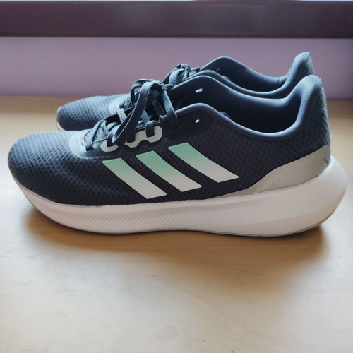 Adidas sports sneakers new, size 41 1/3