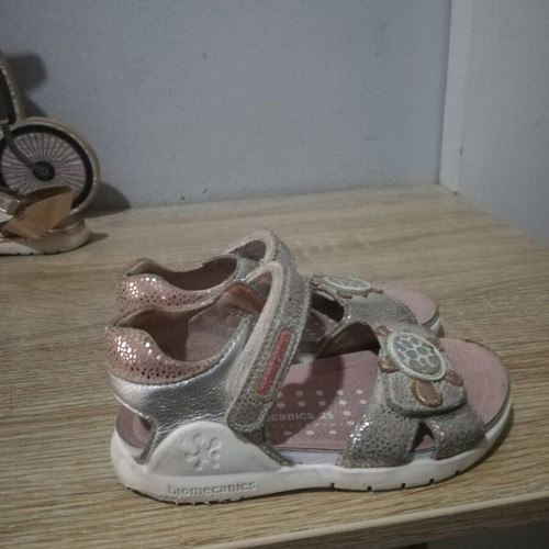 Biomecanics sandals size 25 like new, silver with pink bronze