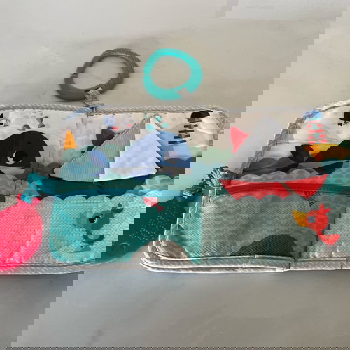 Tiny Love μαλακό βιβλίο και παιχνίδι Soft Book Meadow Days σαν καινούργιο