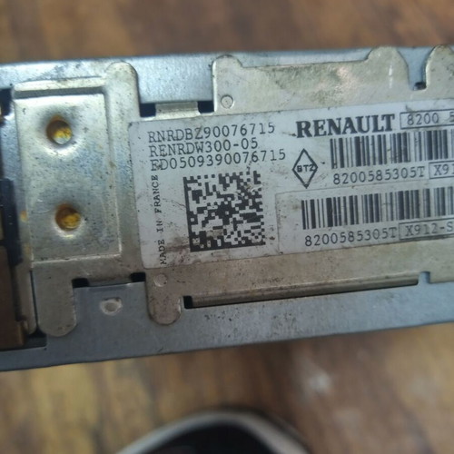 Audio system CD radio Nissan Renault used