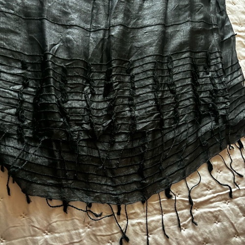 Scarf like new, black