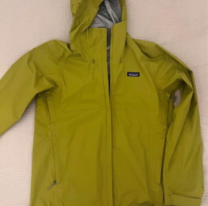 Patagonia wind and water proof