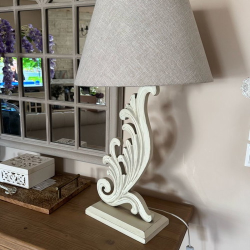 Table lamp like new with shade, height 68 cm