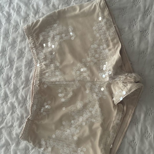 Shorts with sequins new, beige, size M 38 10