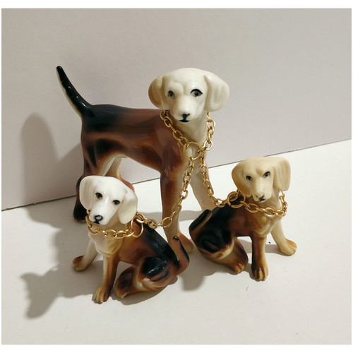Vintage Beagle Decorative Figurine with 3 Dogs from 1970s