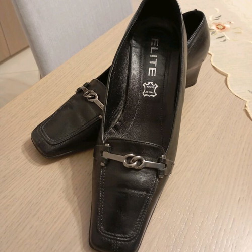 Elite leather black pumps like new, size 38