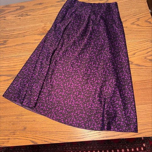 Skirt used with perfect fit