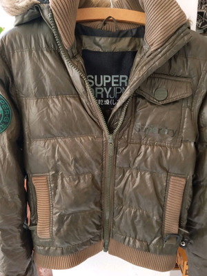 Superdry women's jacket used with hood green