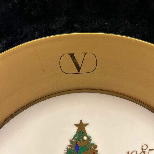 Valentino Garavani decorative plate new