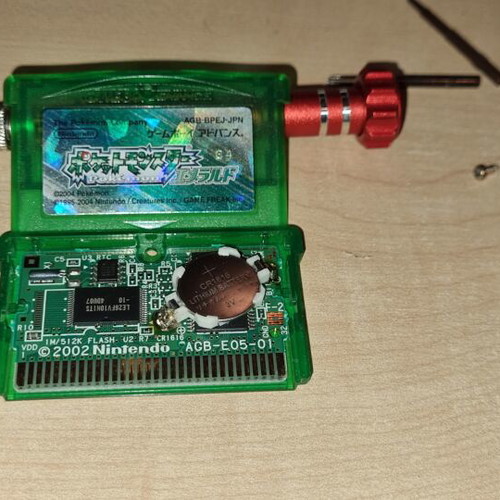Pokemon Emerald Game Boy Advance cartridge like new, authentic Japan