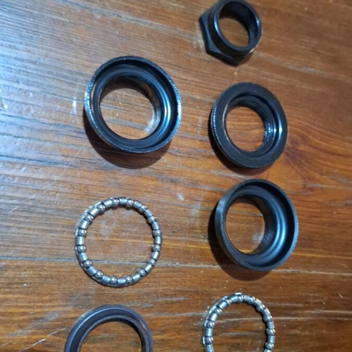 Fork cups new, set wide and narrow