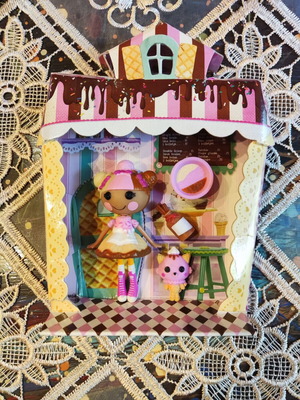 Mini Lalaloopsy Scoops Waffle Cone collectible set