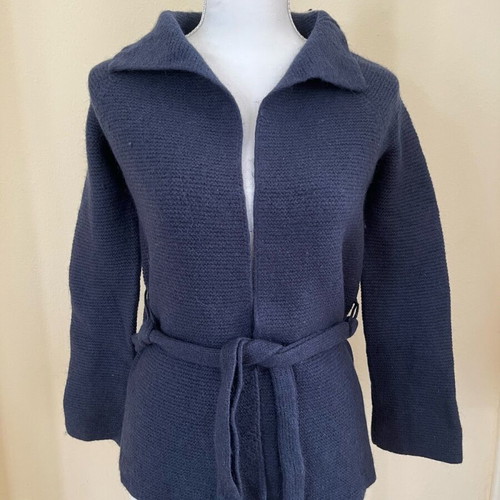 Wool cardigan like new, blue, suitable for small