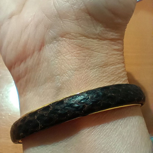 Luxury 24K gold-plated bracelet with brown leather like new