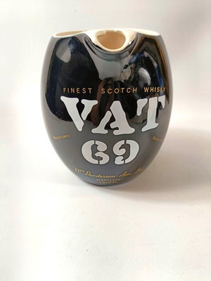 Vintage πορσελάνινη κανάτα ουίσκι VAT 69 σαν καινούργιο