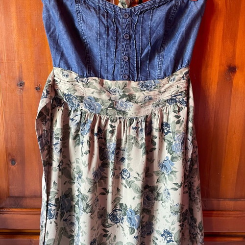 Summer dress used in A-line, blue and green, size S