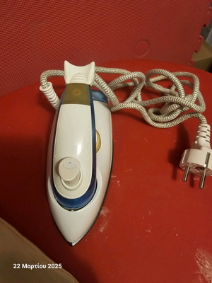 Travel iron new