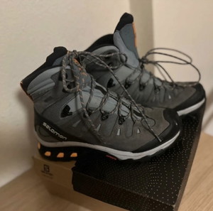 Salomon αδιάβροχo γυναικείο μποτάκι για trekking και hiking