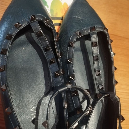 Blue ballerinas with studs like new, size 37