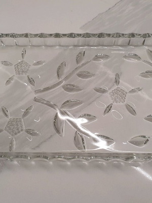 Serving tray like new
