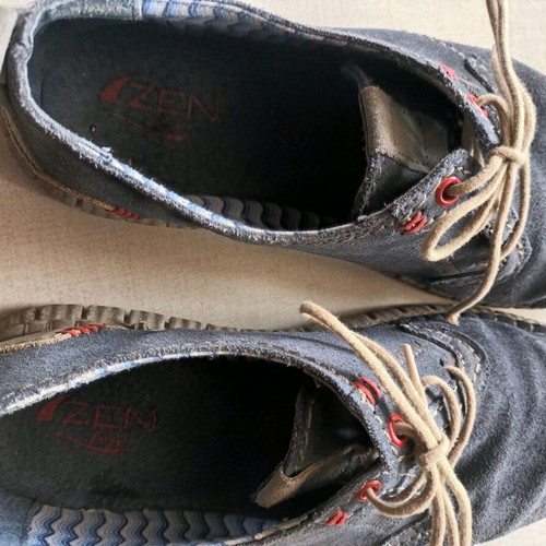 Zen men's casual suede shoes size 43 like new, blue and gray