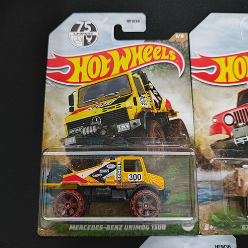Hot Wheels Mud Runners Series 2022 complete set new