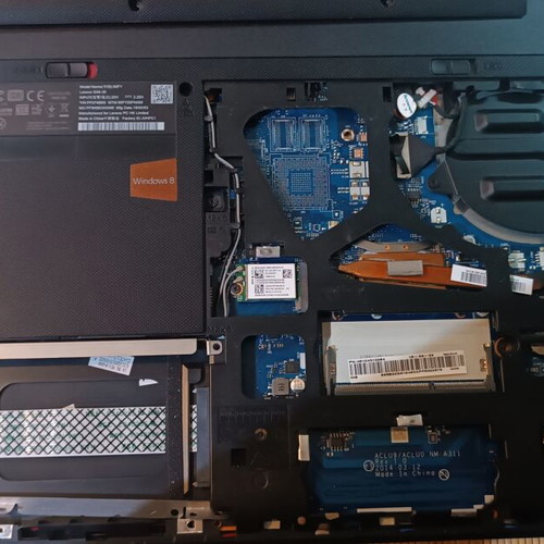 Lenovo G40-30 laptop used for parts or repair, model 80FY