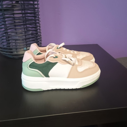 Women's sneakers size 38 with chunky sole like new, multicolor