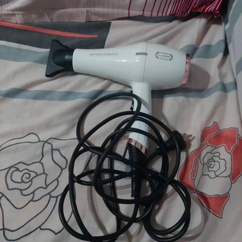 Artero Inferno Light 2000w professional hairdryer like new