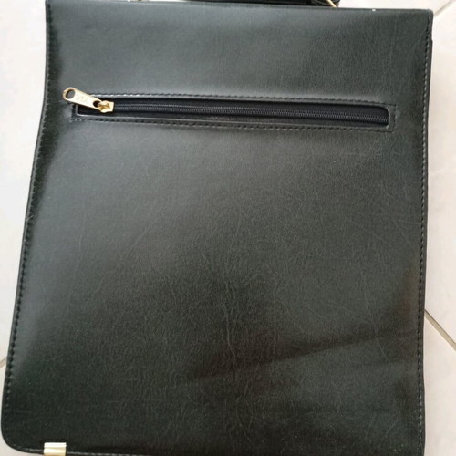 YLC Briefcase new, black synthetic leather
