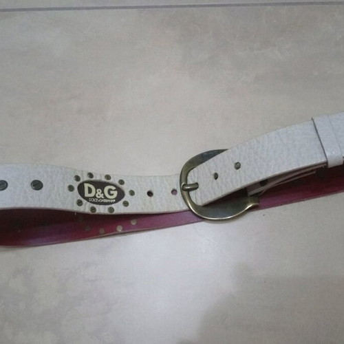Dolce & Gabbana belt beige and brown like new, size 90