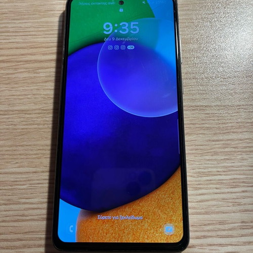 Samsung A52 smartphone like new, white, Android