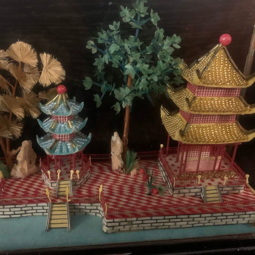 Chinese diorama used with garden and pagoda in wooden case