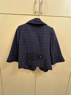 Checked crop jacket like new, size small