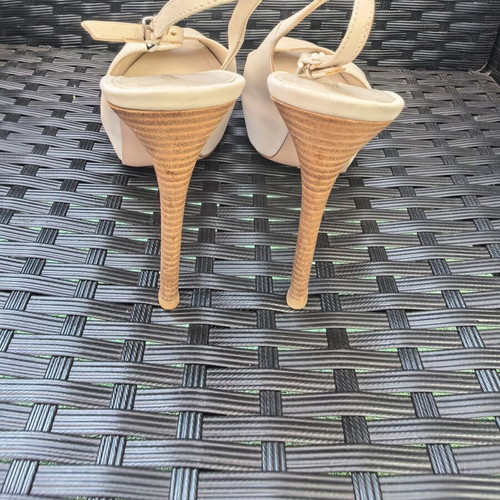 Gianvito Rossi high heel shoes size 37, 10cm heel height