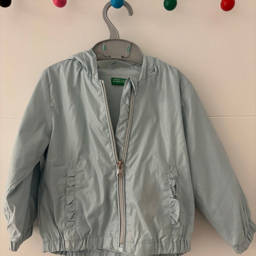 Benetton thin waterproof jacket 12-18 months like new