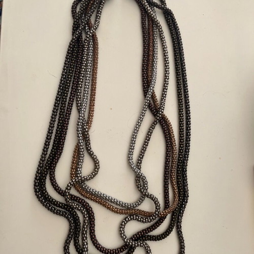 Metal necklace like new, gray and brown
