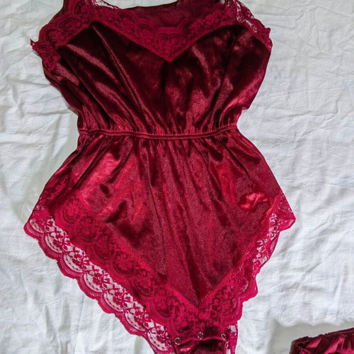 Babydoll satin burgundy Primavera new XL