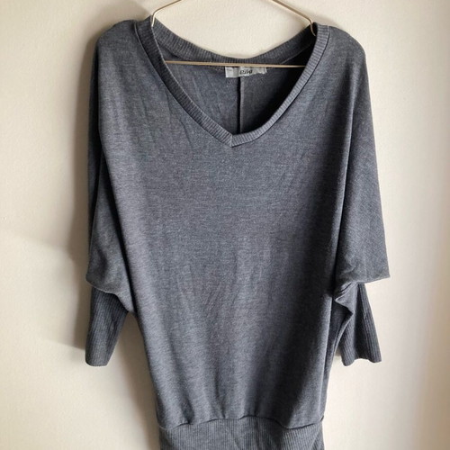 Grey blouse with elastic hem medium like new