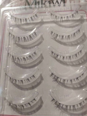 False eyelashes natural with transparent base new