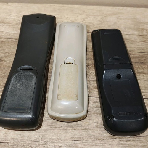 Philips Toshiba LG remote controls used, unknown functionality
