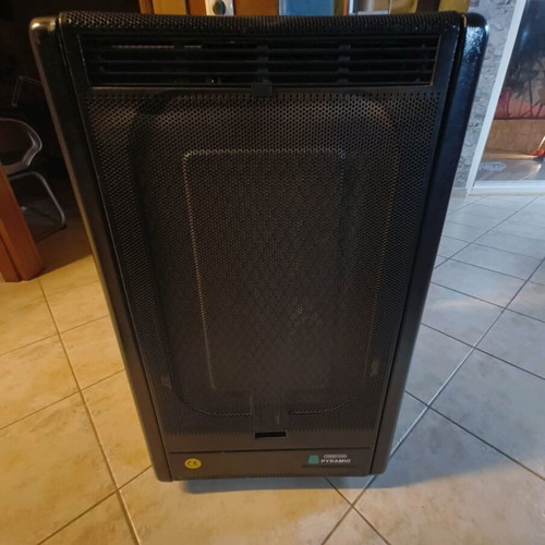 Gas stove with built-in electric fan heater like new
