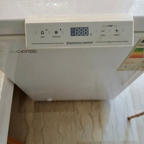 Philco chest freezer like new, white, 100 liters