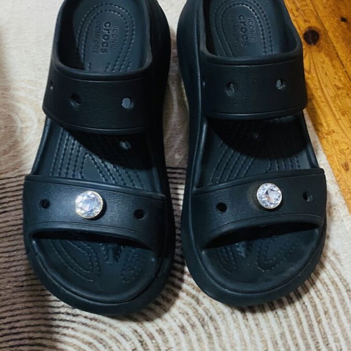 Crocs sandals size 40 like new, black