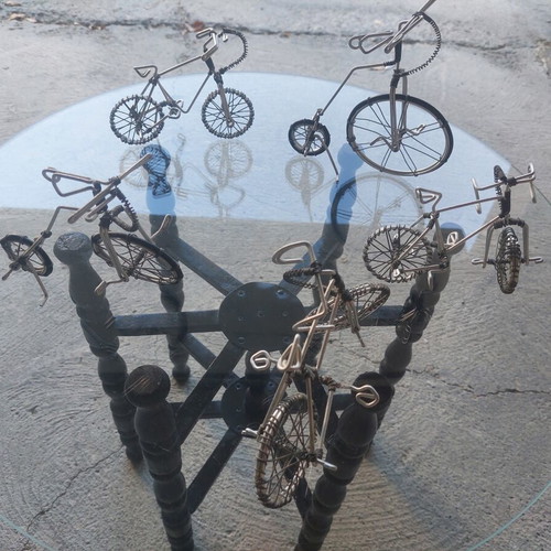 Metal bicycles set like new, home decor